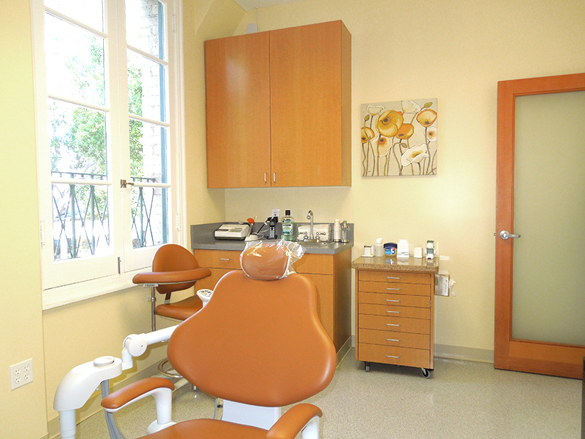 confortable Dental chairs Pasadena