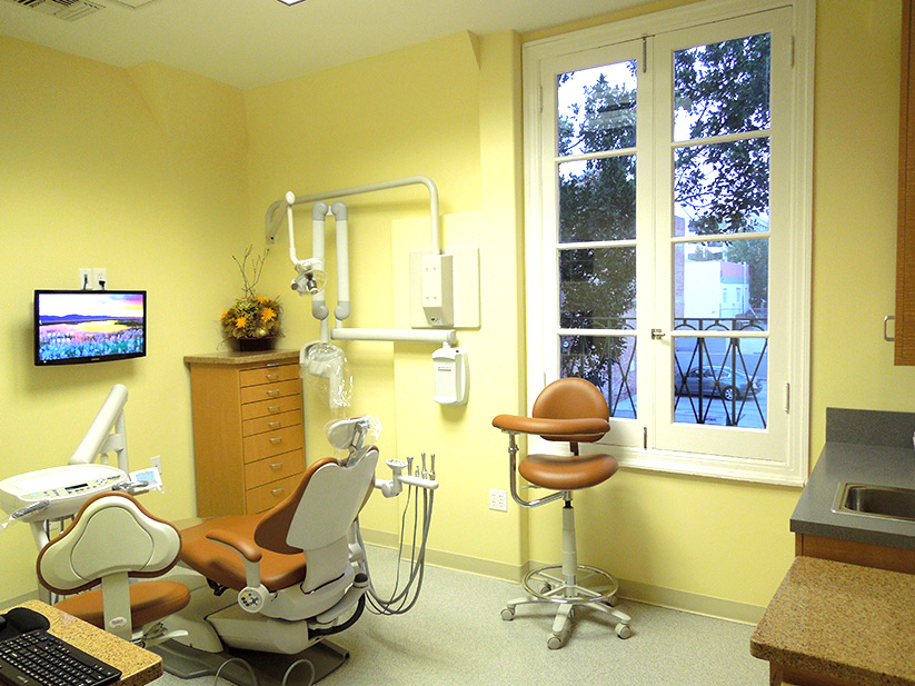Modern Dental Office Pasadena