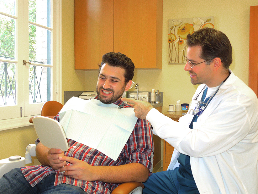 Dentist Pasadena with patient